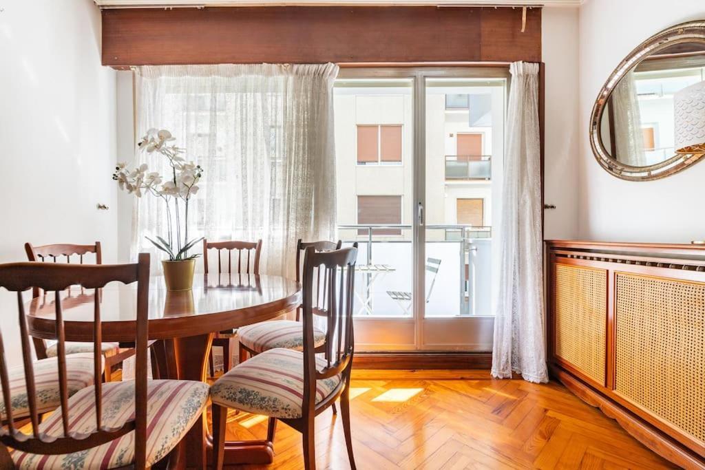 Terraza Playa Y Calle Peatonal Ess03377 San Sebastián Dış mekan fotoğraf