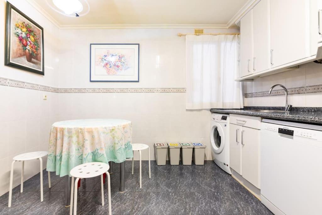 Terraza Playa Y Calle Peatonal Ess03377 San Sebastián Dış mekan fotoğraf