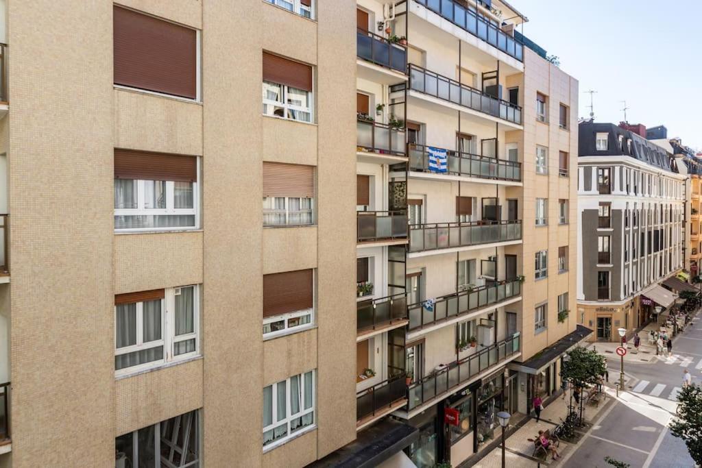 Terraza Playa Y Calle Peatonal Ess03377 San Sebastián Dış mekan fotoğraf